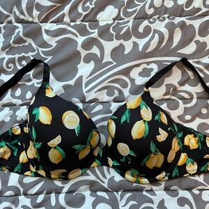 Victorias Secret Lemon Print Black Bra